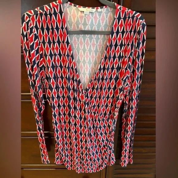 NWOT! Boden - Surplice/Wrap Knit Top - Red, White, Blue Geo Pattern - 14 - Picture 1 of 2